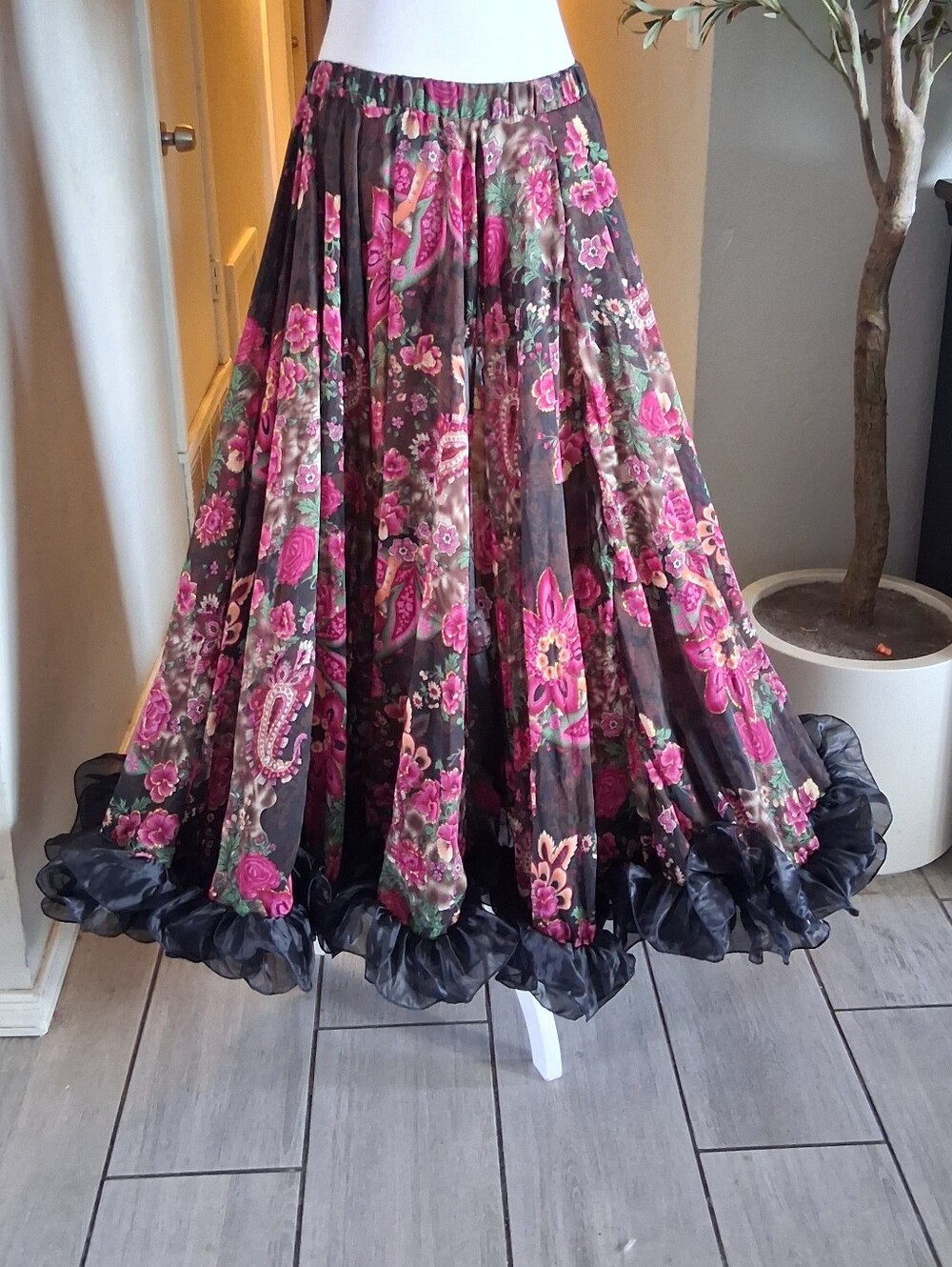 Floral Pink and Black Gypsy Skirt  Ruffle Hem Belly Dance Flamenko Whimsygoth S